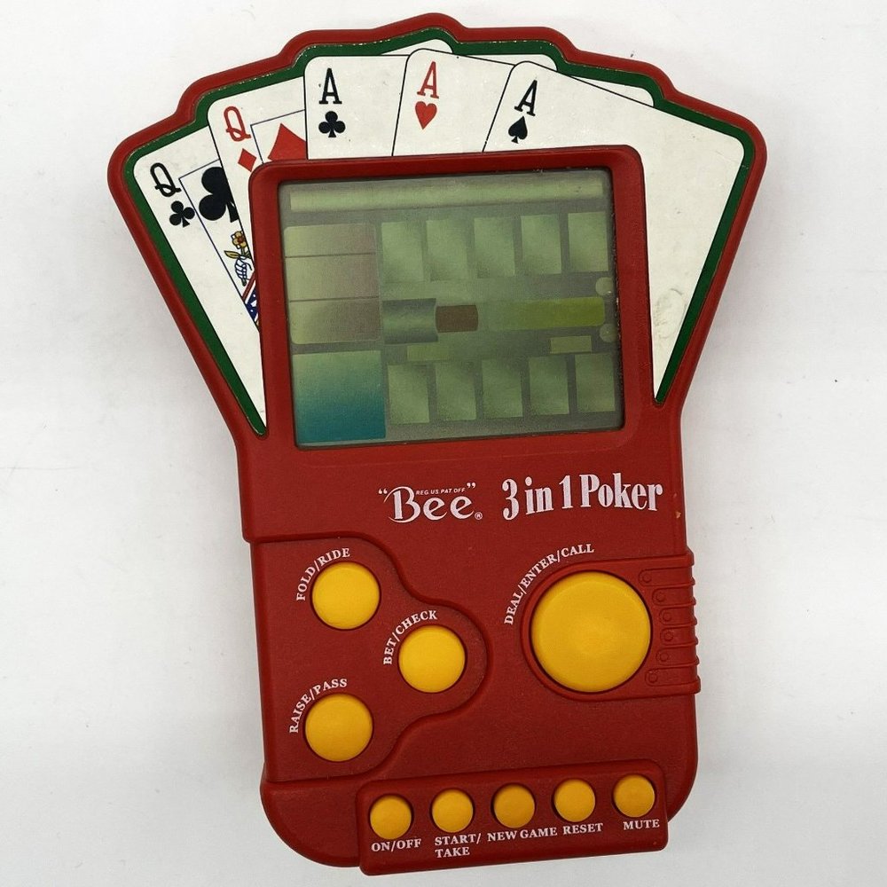Bee 3-in-1 Poker Red Handheld Battery Electronic Game Techno Source AA Batteries